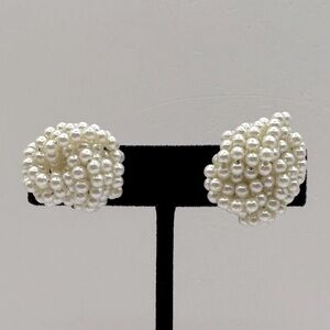 VINTAGE Pearl Knot Clip-On Earrings JAPAN
